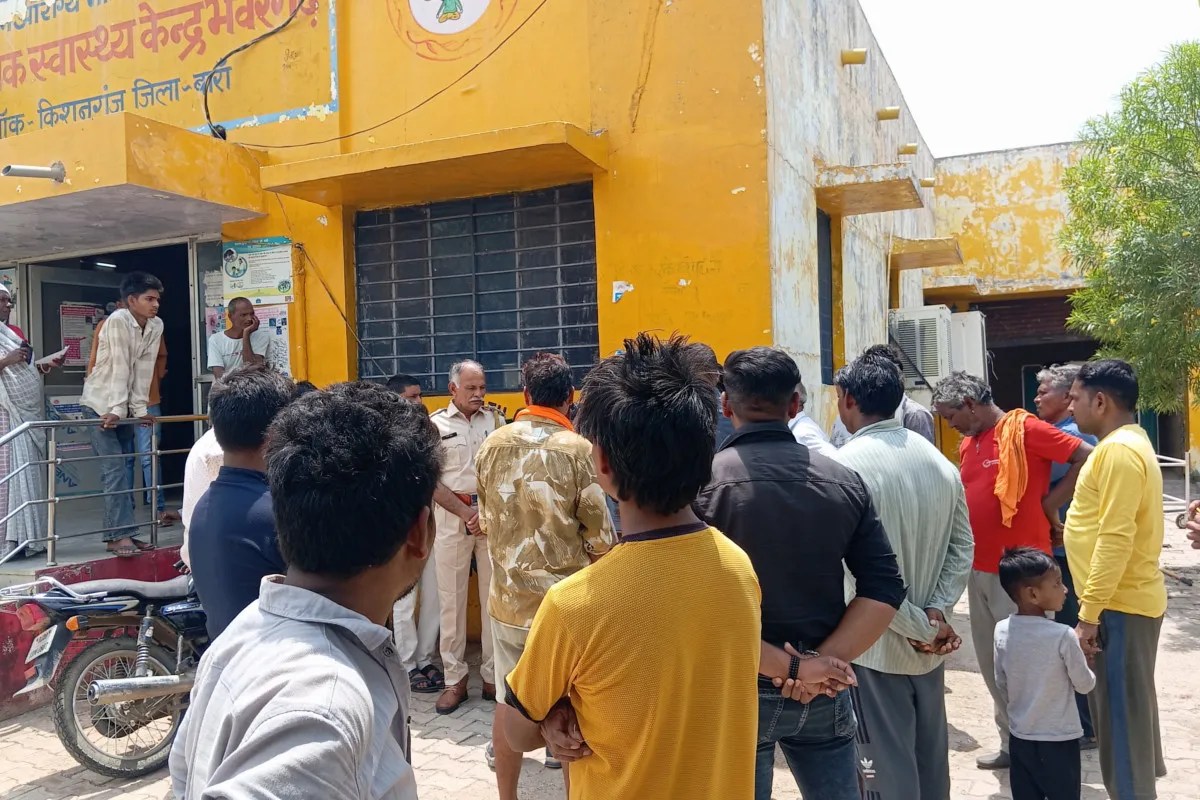 Baran News: बिजली का तार टूटकर बस्ती पर गिरा, वृद्ध की दर्दनाक मौत, बच्ची झुलसी, इलाके में मच गया हड़कंप | Old Man Dies Of Electric Shock In Baran Girl Suffers Burn Injuries