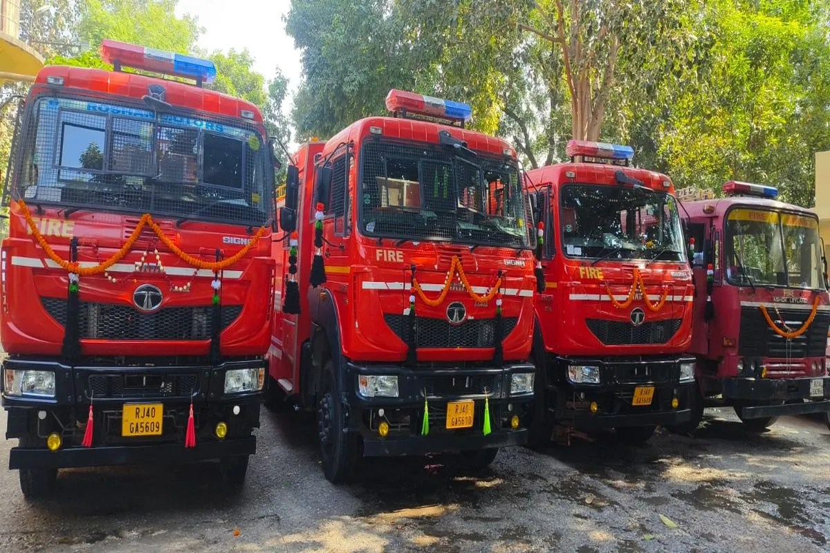 आगजनी पर काबू की तैयारी, छह नए दमकल वाहन फायर स्टेशन पर होंगे तैनात | Aagjni Pr Kabu Ki Taiyari Chhh Ne Dmkl Vahn Phayr Steshn Pr Honge Tainat