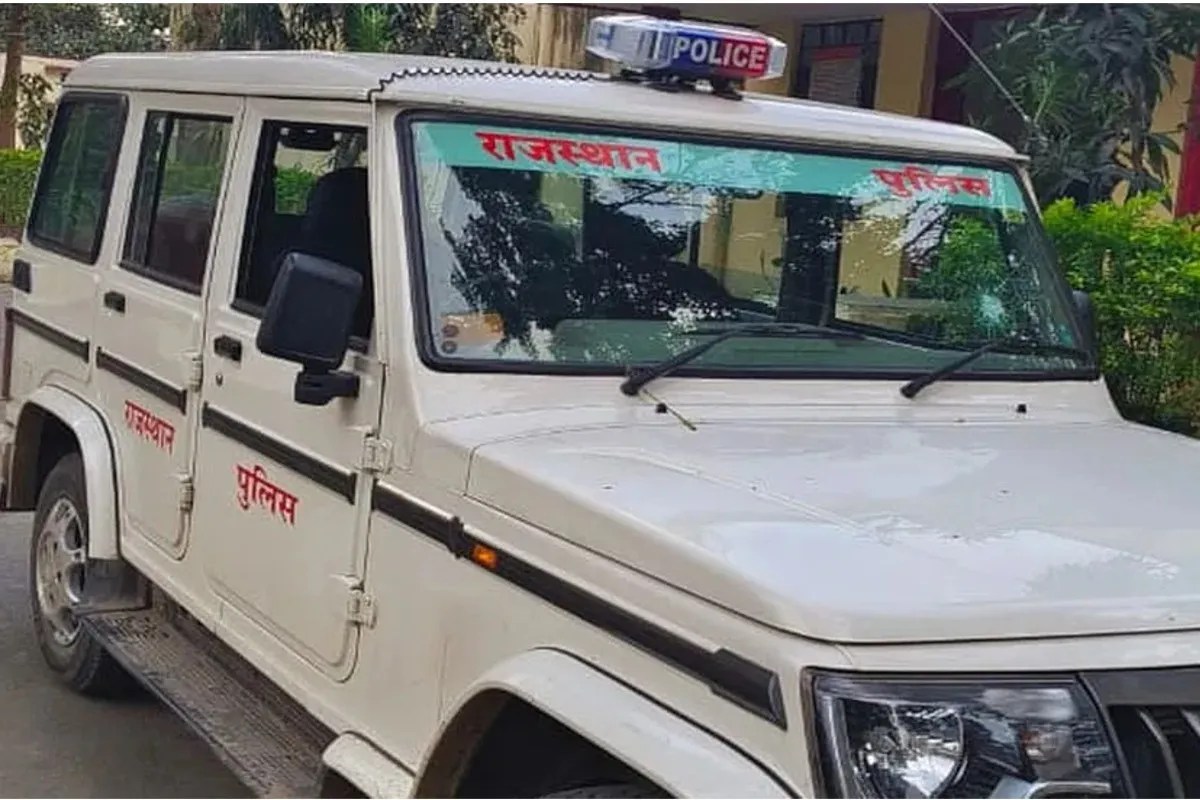 Chittorgarh Murder: शराब के नशे में साथी ने मोबाइल छुपाया, गुस्साए दोस्तों ने मौत के घाट उतारा, तीन गिरफ्तार | Three Arrested For Murdering Friend Under Influence Of Alcohol