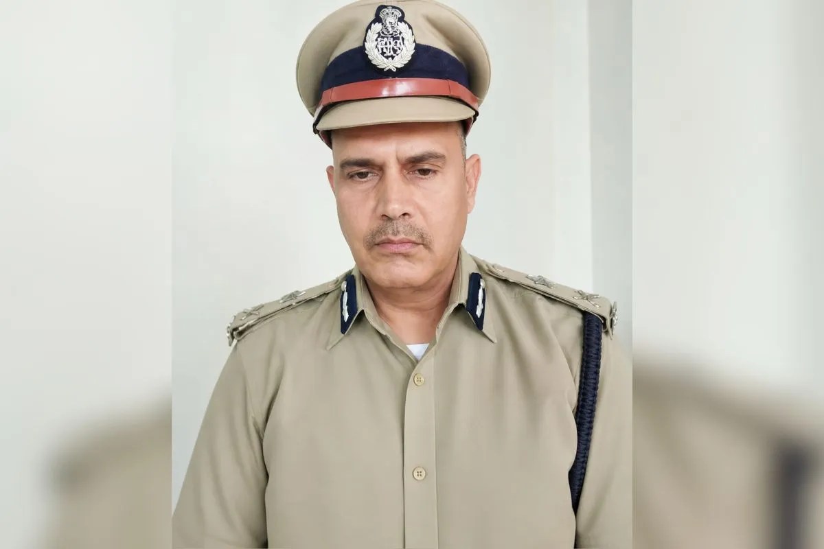 बलात्कार केस में फंसे IG किशन सहाय मीणा पर सरकार का बड़ा एक्शन, महिला ने लगाए गंभीर आरोप | Ig Kishan Sahay Meena Apo Rape Case Woman Alleges Illicit Relationship Under Marriage Pretext